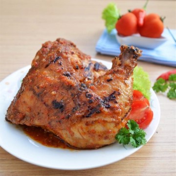  Ayam Bakar Saus Padang