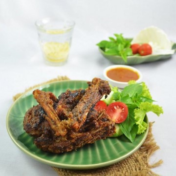  Bebek Bakar Madu