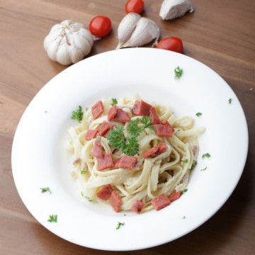 Fettuccine Smoked Beef Carbonara