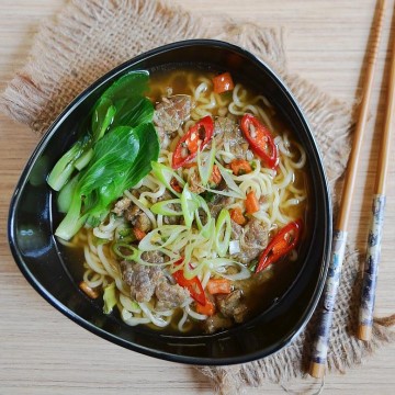  Ramen Daging Sapi